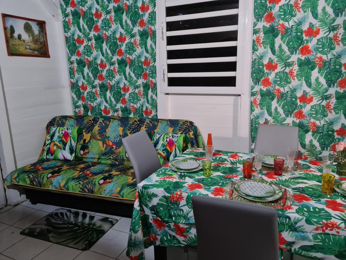 Soleil Des Iles Apartment Сен-Ан Екстериор снимка
